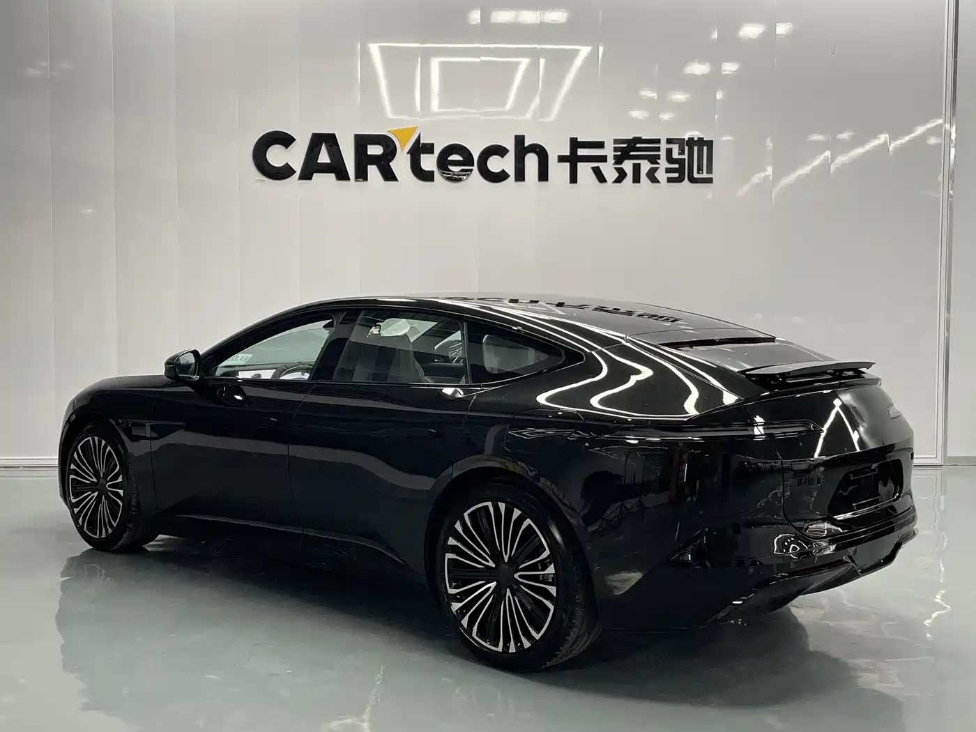 Avatr 12 2025 Facelift Ultra EV AWD фото 19