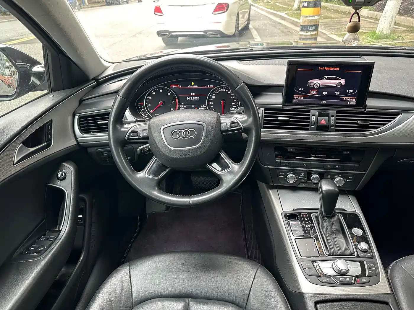 Audi A6L 2018 30th Anniversary 35 TFSI Fashion фото 28