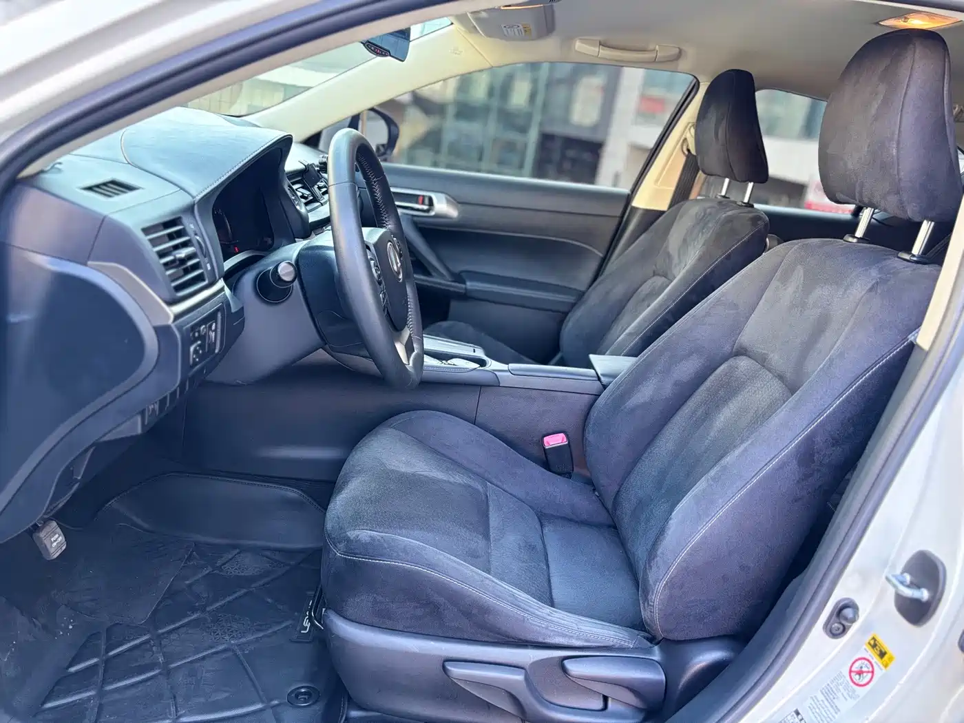 Lexus CT 2015 2014 CT200h Elite Monochrome