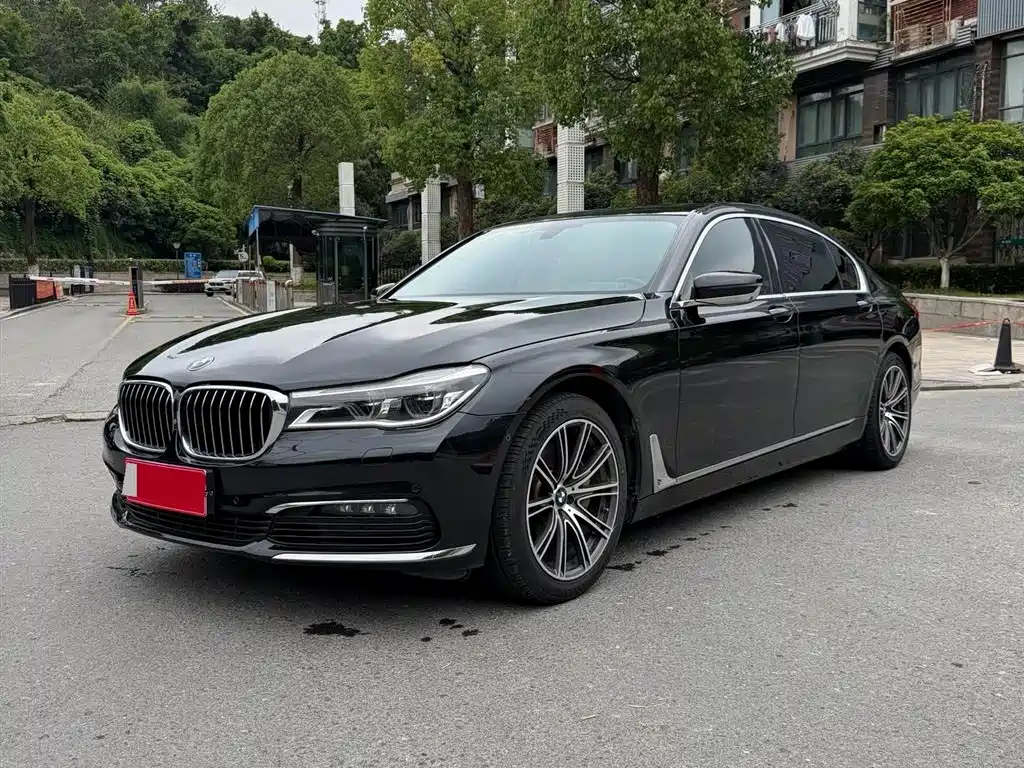 BMW 7 Series 2016 740Li Leading Edition