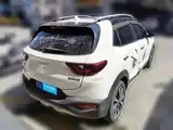 Photo 2 - Kia KX1