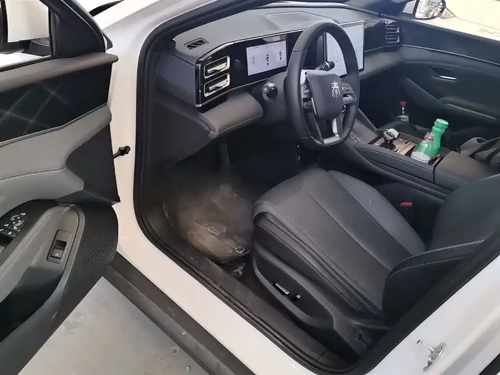 BYD Qin L 2025 DM-i Smart Drive Edition 120KM Surpassing фото 16