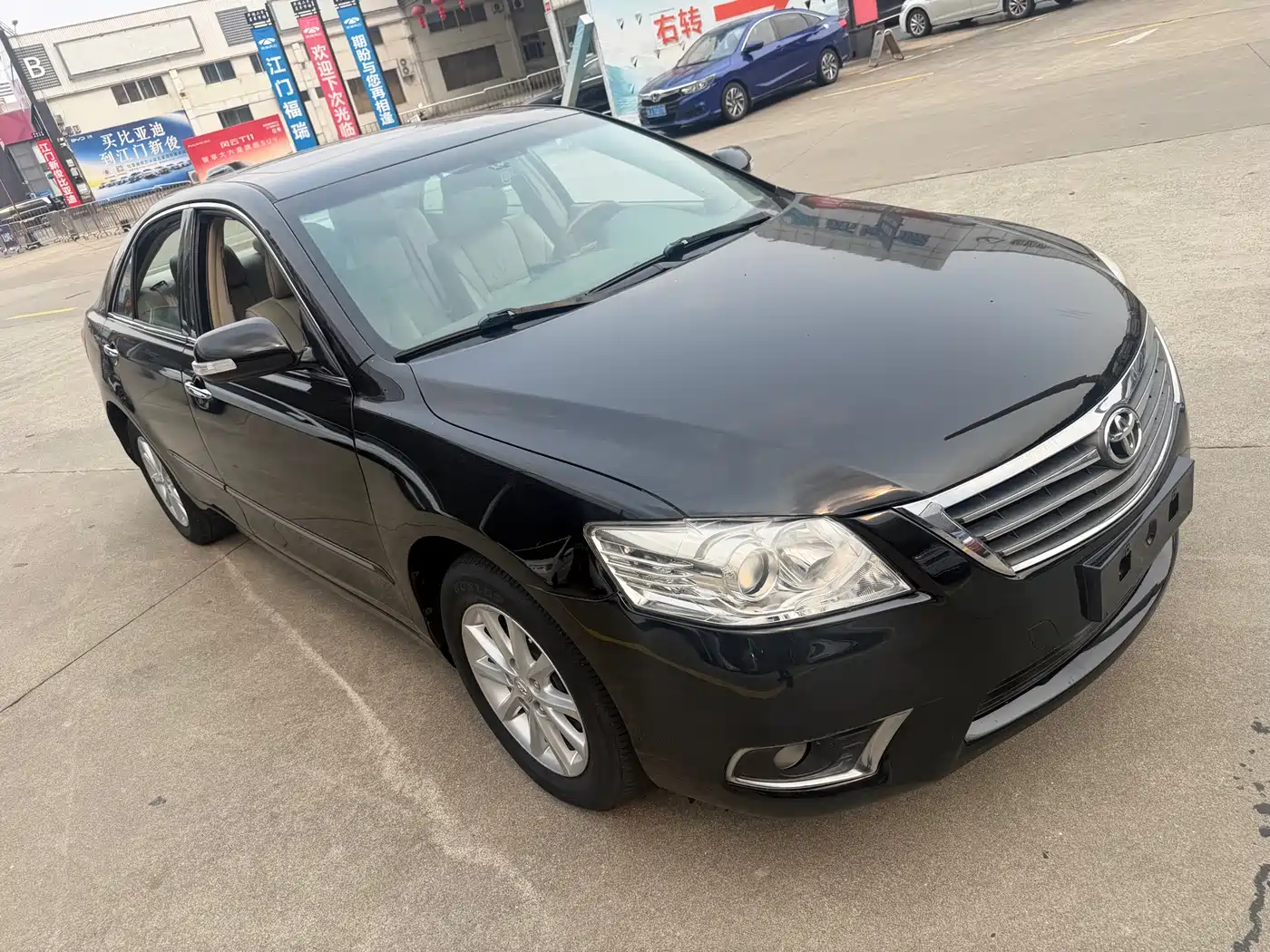 Toyota Camry 2013 200G Classic Luxury Edition фото 3