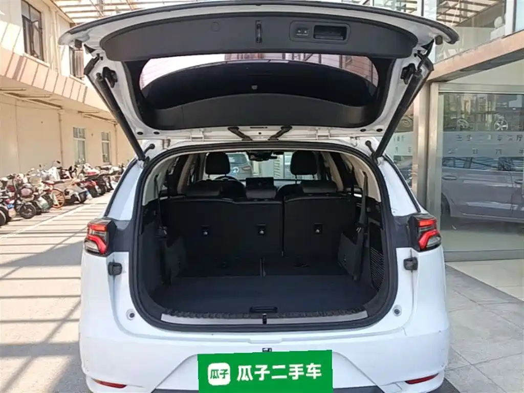 BYD Tang 2019 2.0T Automatic Smart Connect Honor 7-seater China VI фото 19