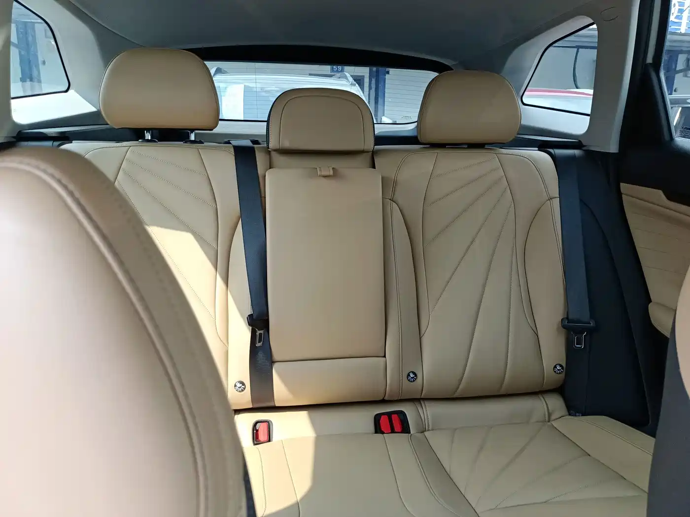 Geely Boyue L 2022 2023 1.5TD DCT Premium