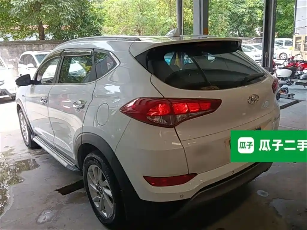 Hyundai Tucson 2015 1.6T Dual Clutch 2WD Smart фото 5
