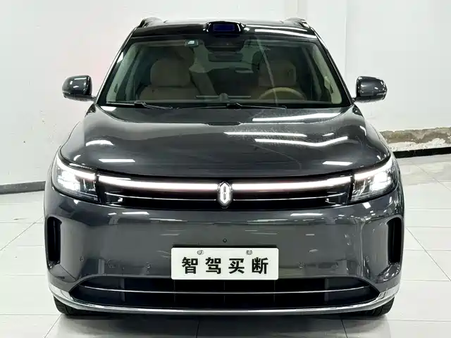 AITO Wenjie AITO M7 2024 1.5T Smart Drive RWD Ultra 6-seater — фото 2