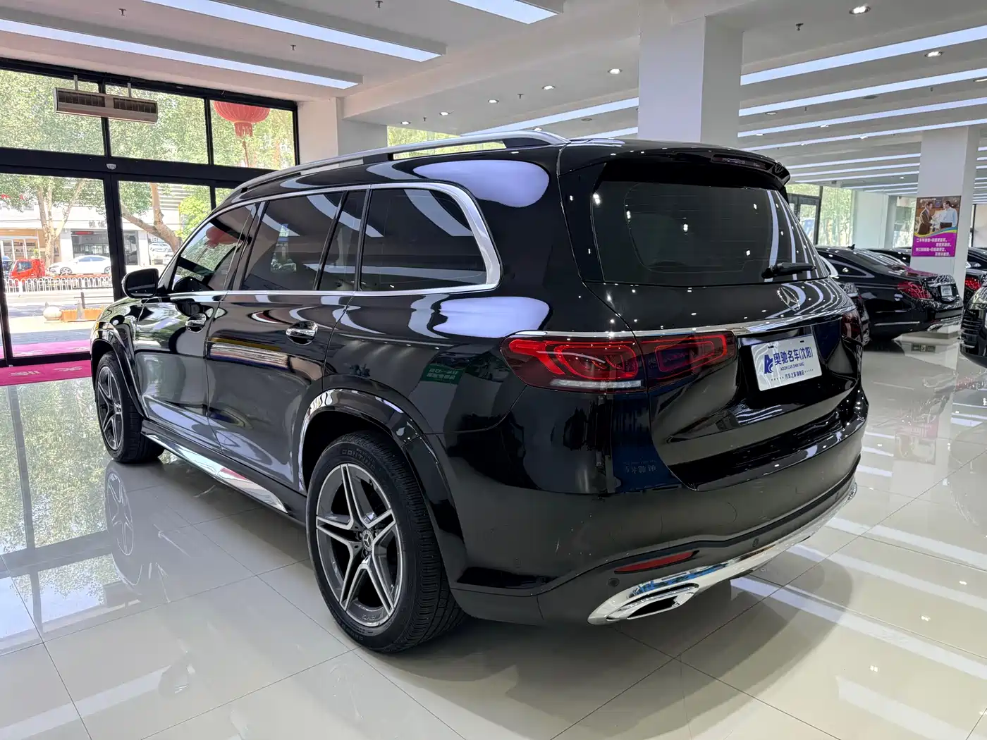 Mercedes-Benz GLS 2023 GLS 450 4MATIC Fashion Edition фото 4