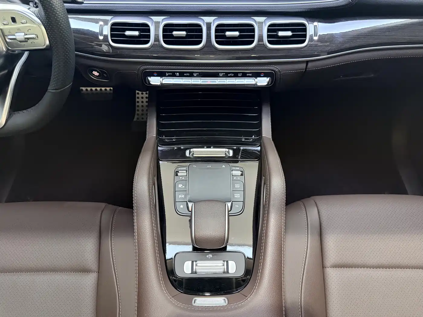 Mercedes-Benz GLS 2023 GLS 450 4MATIC Fashion Edition фото 18