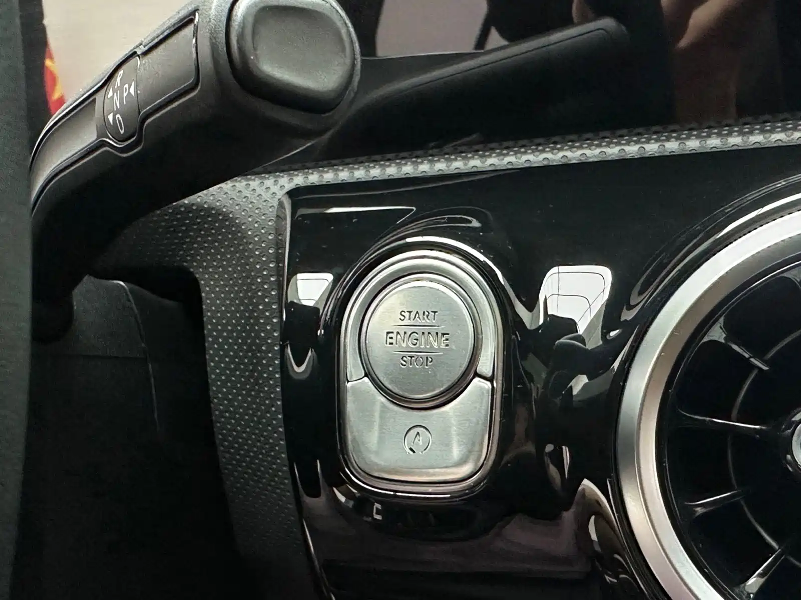 Фото 9 - Mercedes-Benz A-Class
