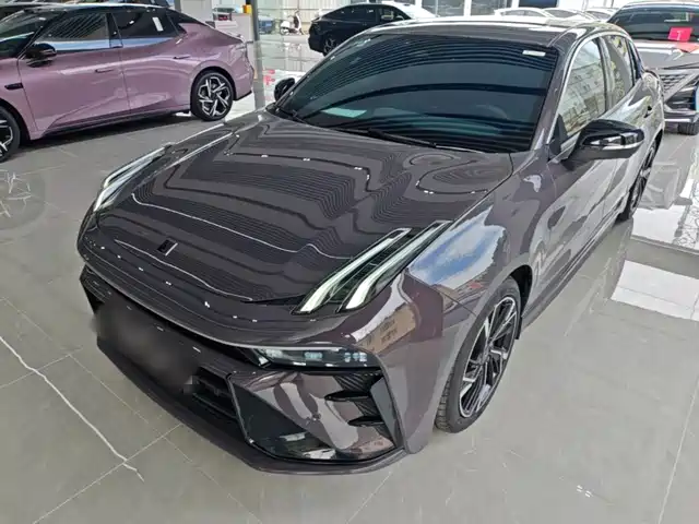 Lynk & Co 03 1.5TD DCT, Чемпион, Pro