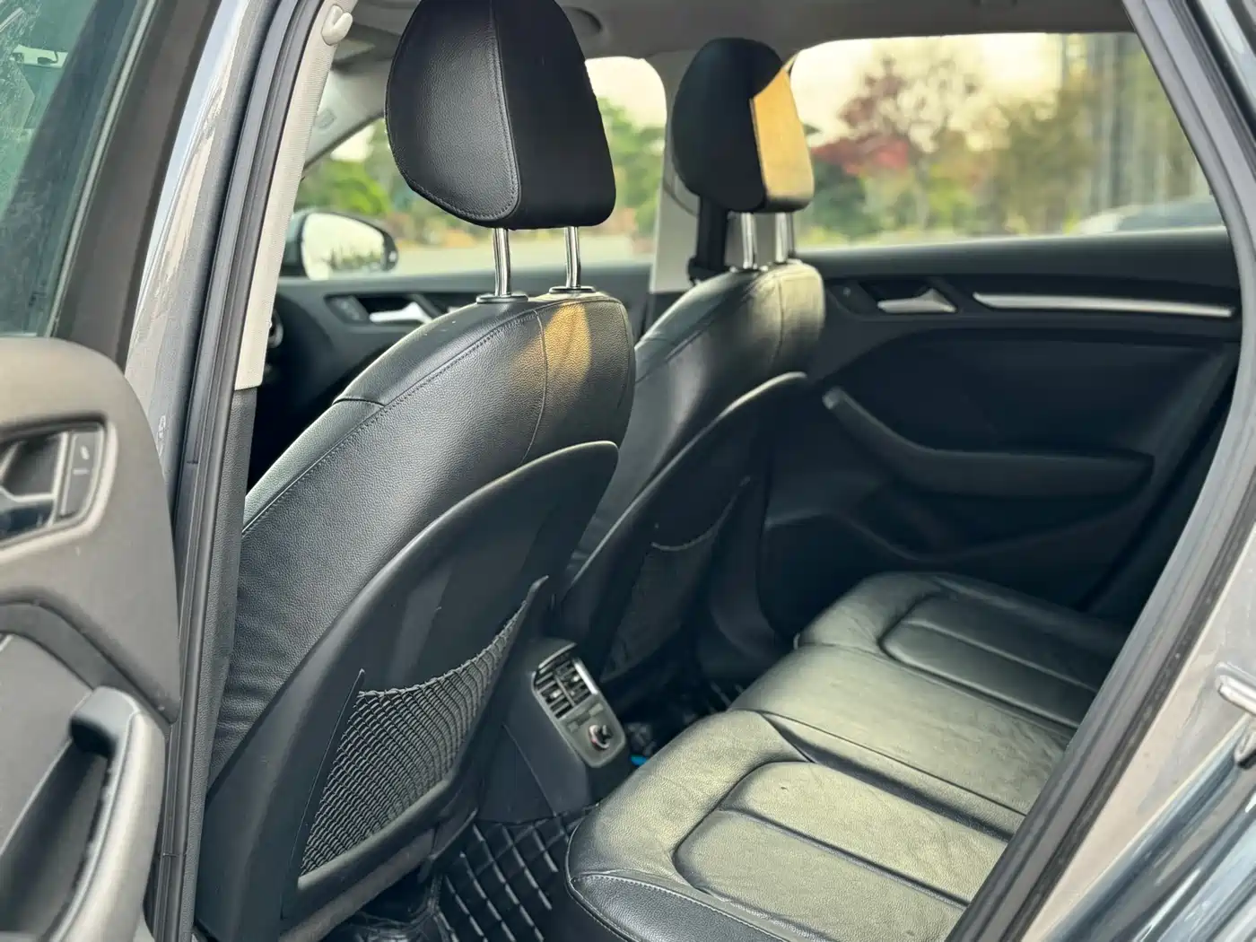 Audi A3 2014 Sportback 35 TFSI Automatic Comfort фото 14