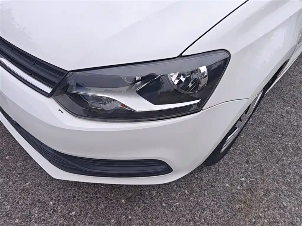 Volkswagen Polo 2018 1.5L Auto Safe Drive фото 24