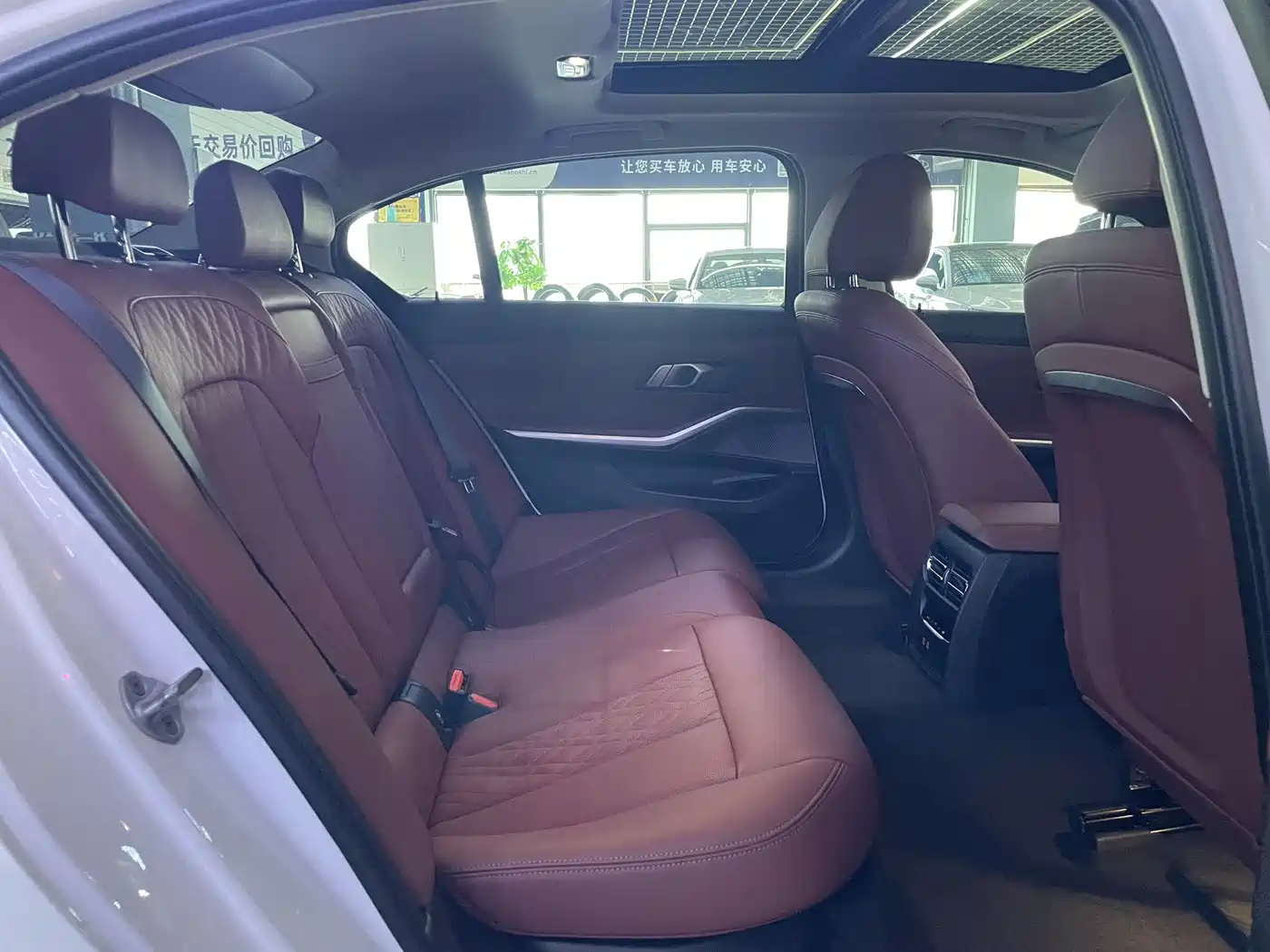 BMW 3 Series 2023 320Li M Sport Package фото 11
