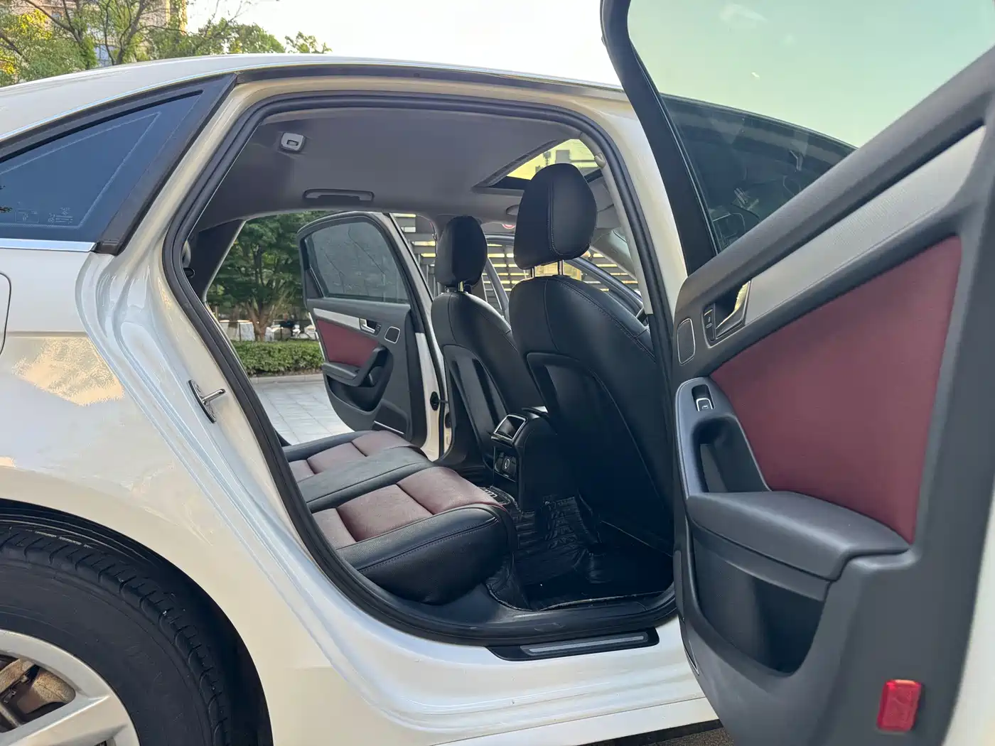 Audi A4L 2013 35 TFSI Automatic Standard фото 11