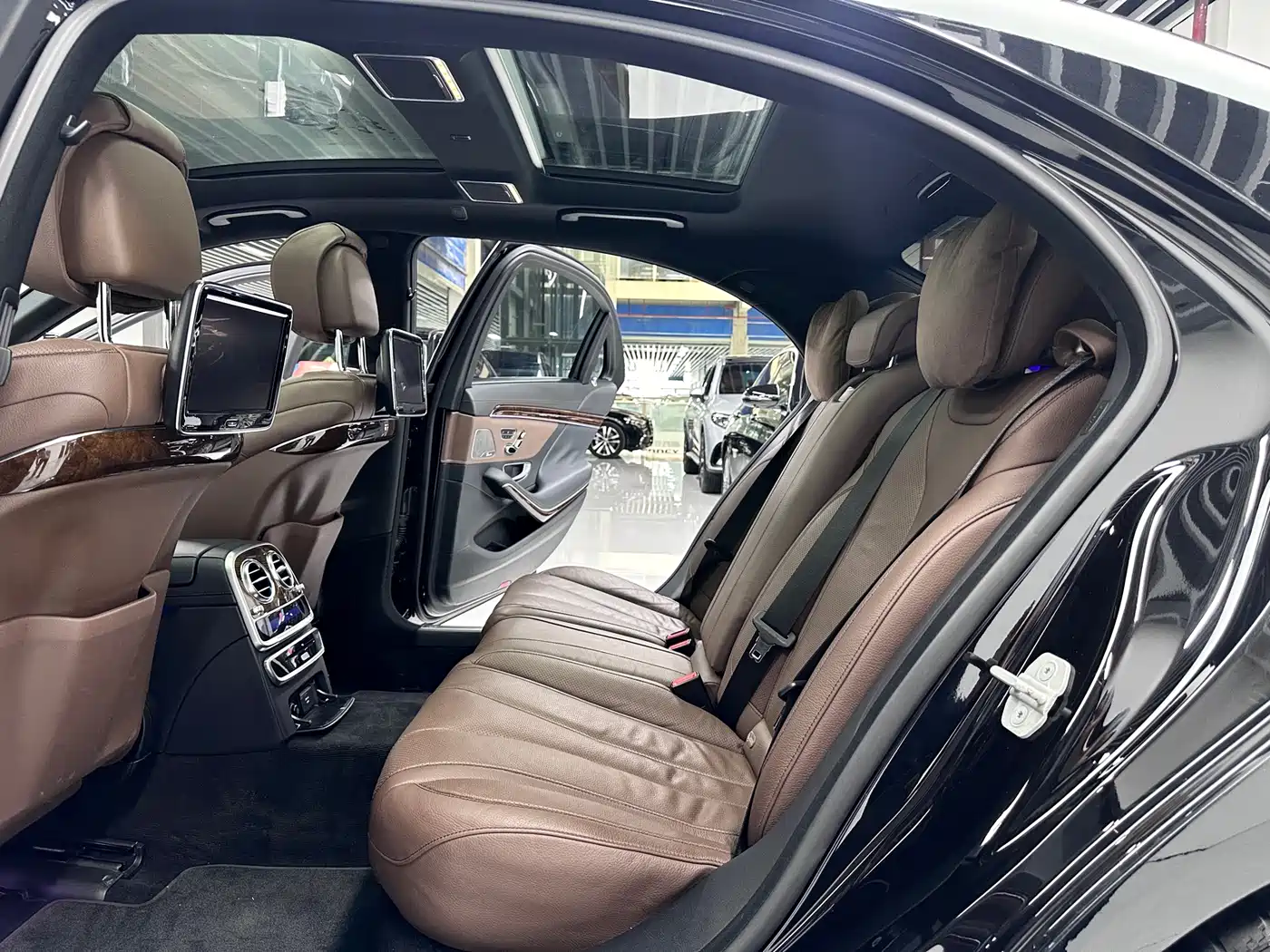 Mercedes-Benz S-Class 2014 S 320 L Luxury фото 4
