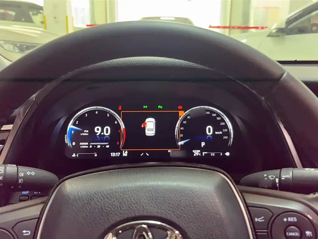 Toyota Camry 2021 2.5G Luxury Edition фото 3