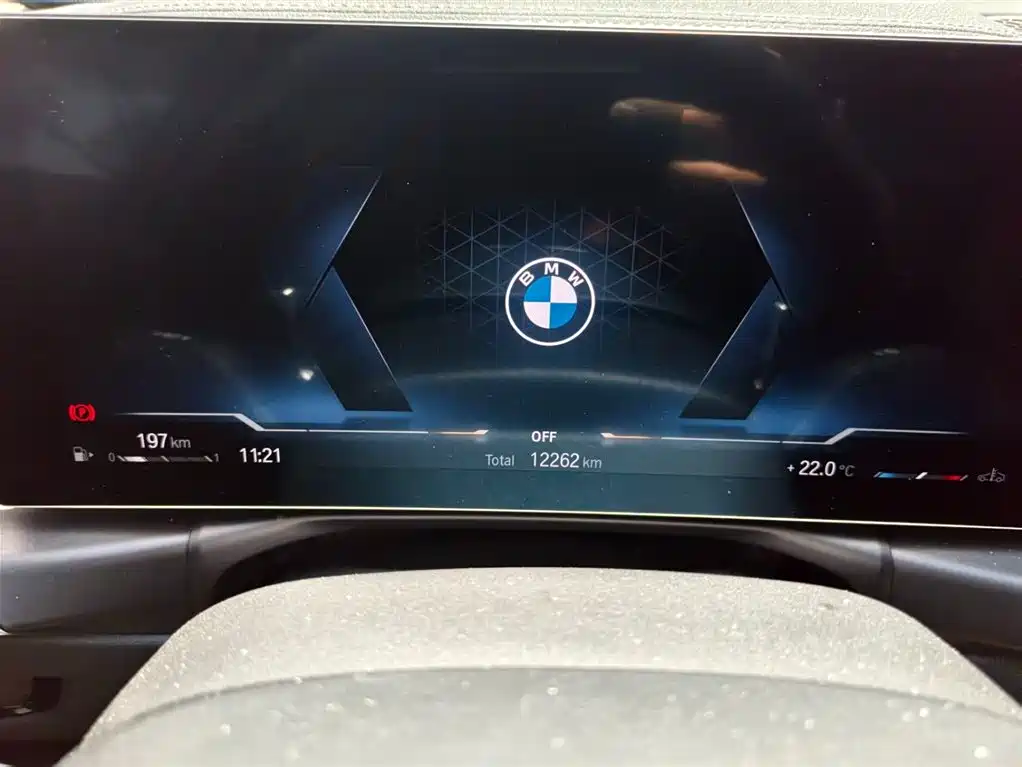 BMW 3 Series 2023 325Li M Sport Package фото 6