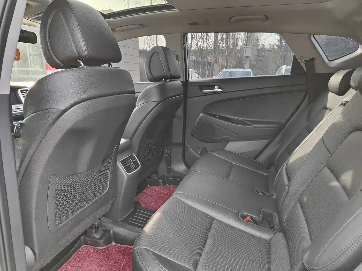 Hyundai Tucson 2018 1.6T DCT 2WD 15th Anniversary Special Edition фото 5