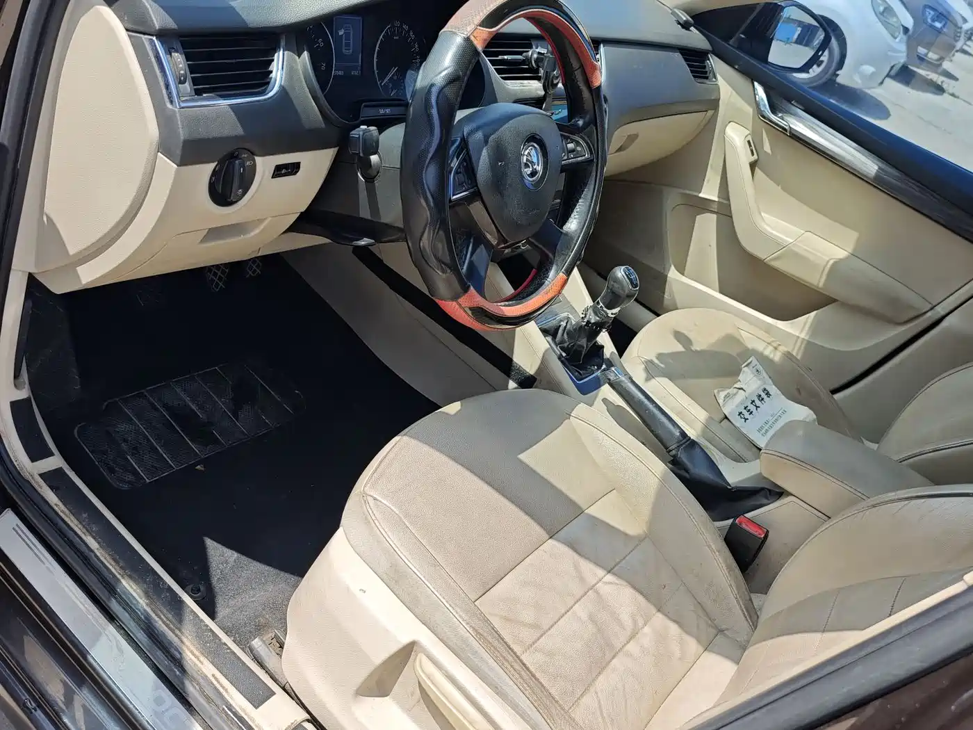 Škoda Octavia 2015 1.6L Manual逸俊版 фото 3
