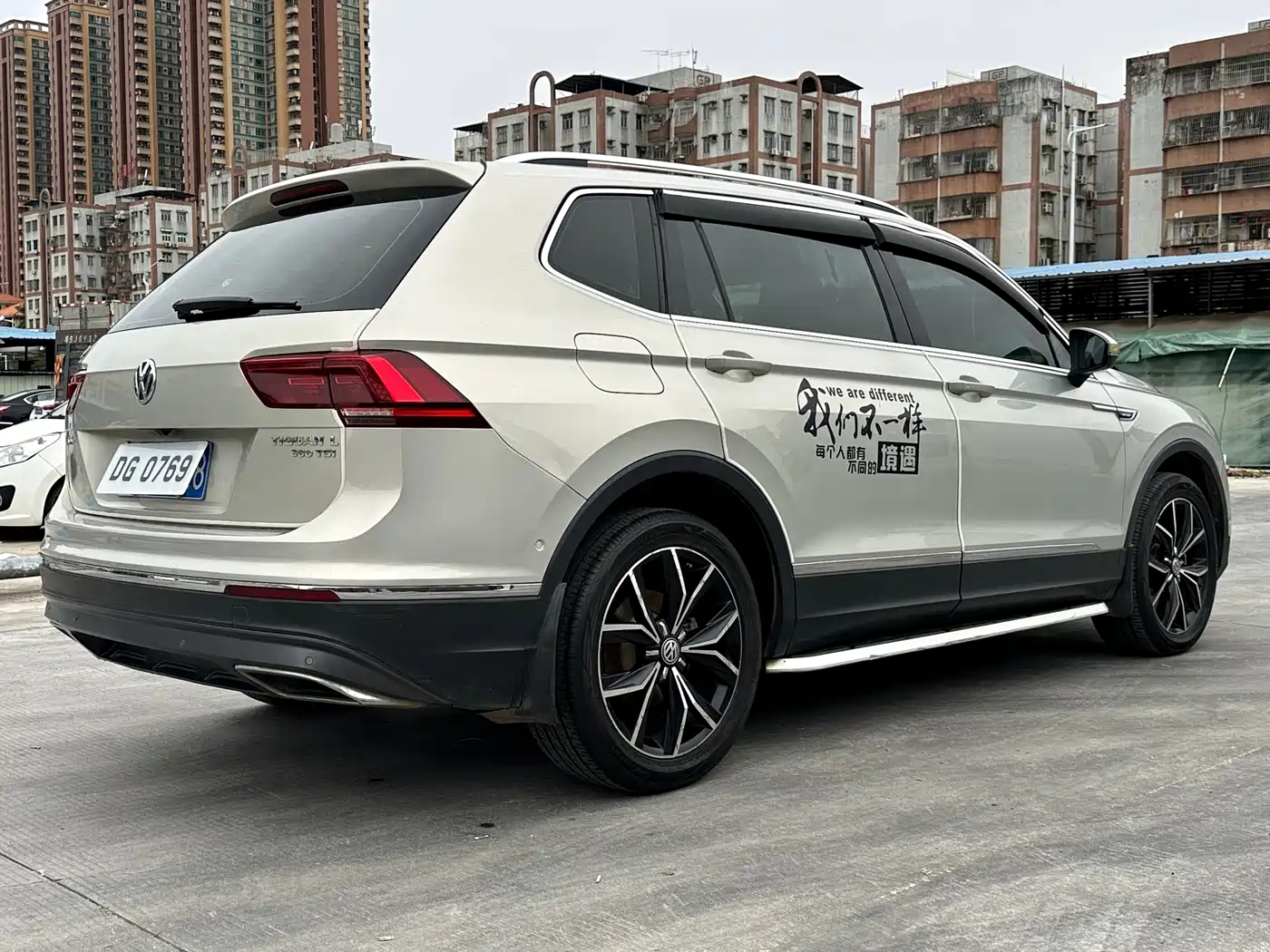 Volkswagen Tiguan L 2017 380TSI Automatic 4WD Flagship Edition фото 9