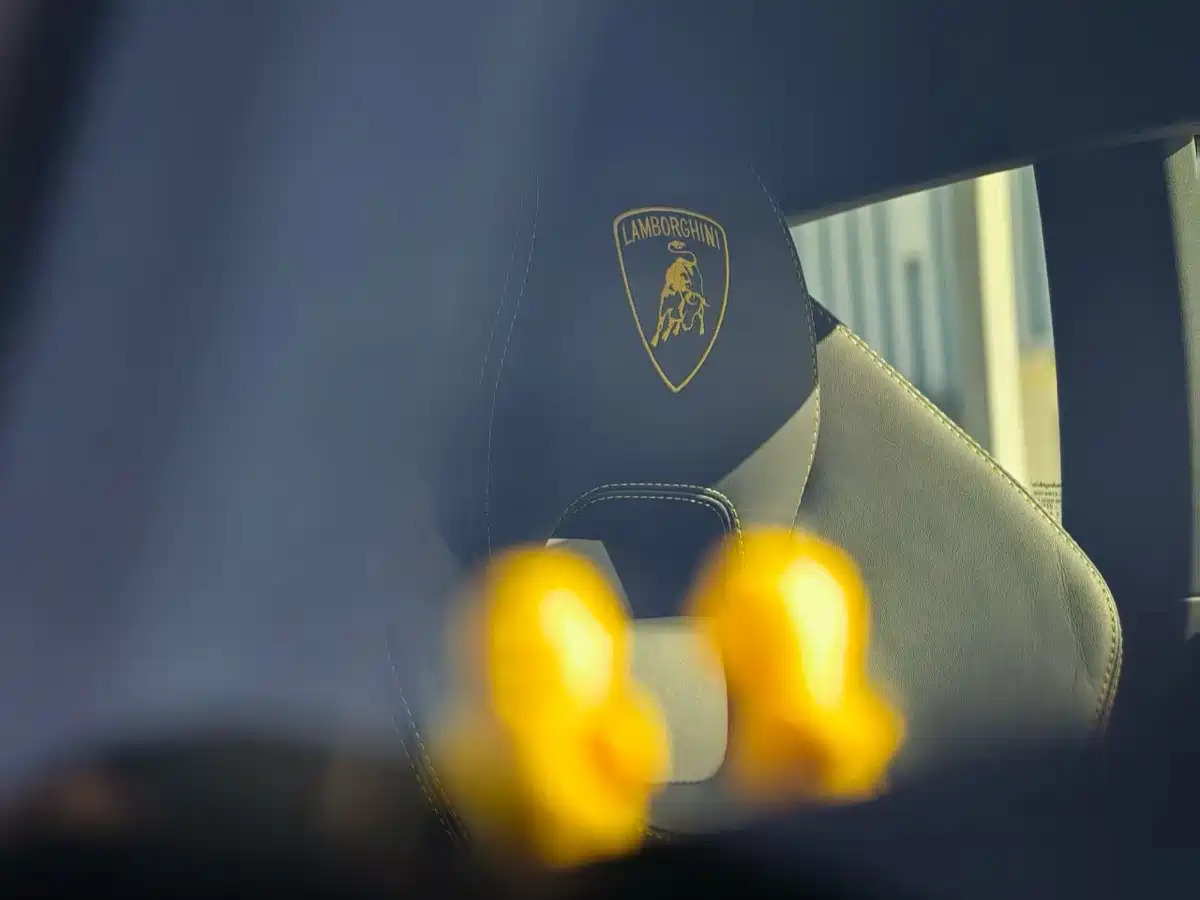 LAMBORGHINI HURACÁN