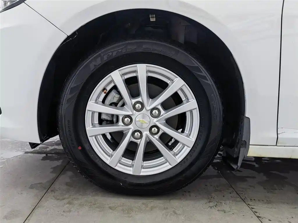 Chevrolet Malibu 2017 1.5T Automatic Comfort Edition фото 17