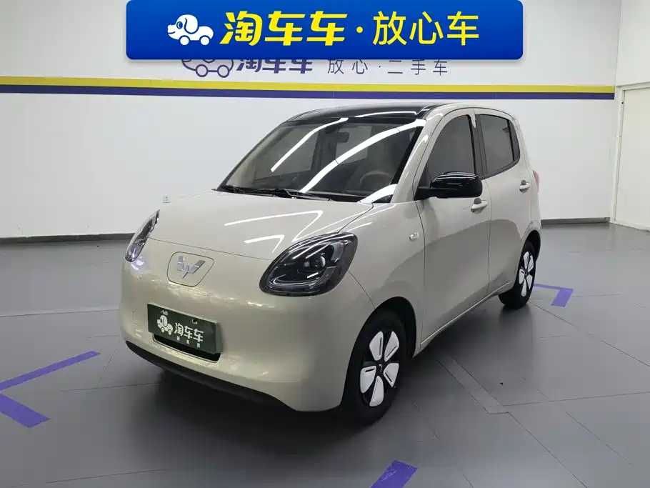 Wuling Motors Hongguang MINIEV 2025 4-Door Advanced