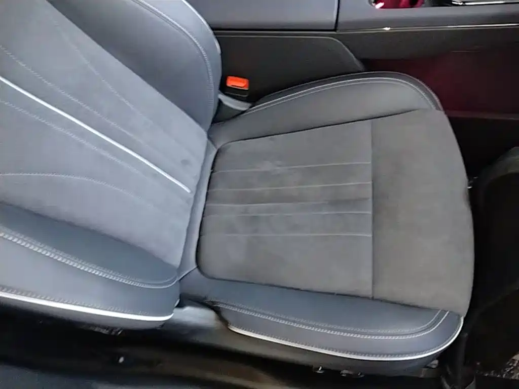 Voyah Auto Voyah Zhiyin 2024 Long Range Super Charging Edition фото 25
