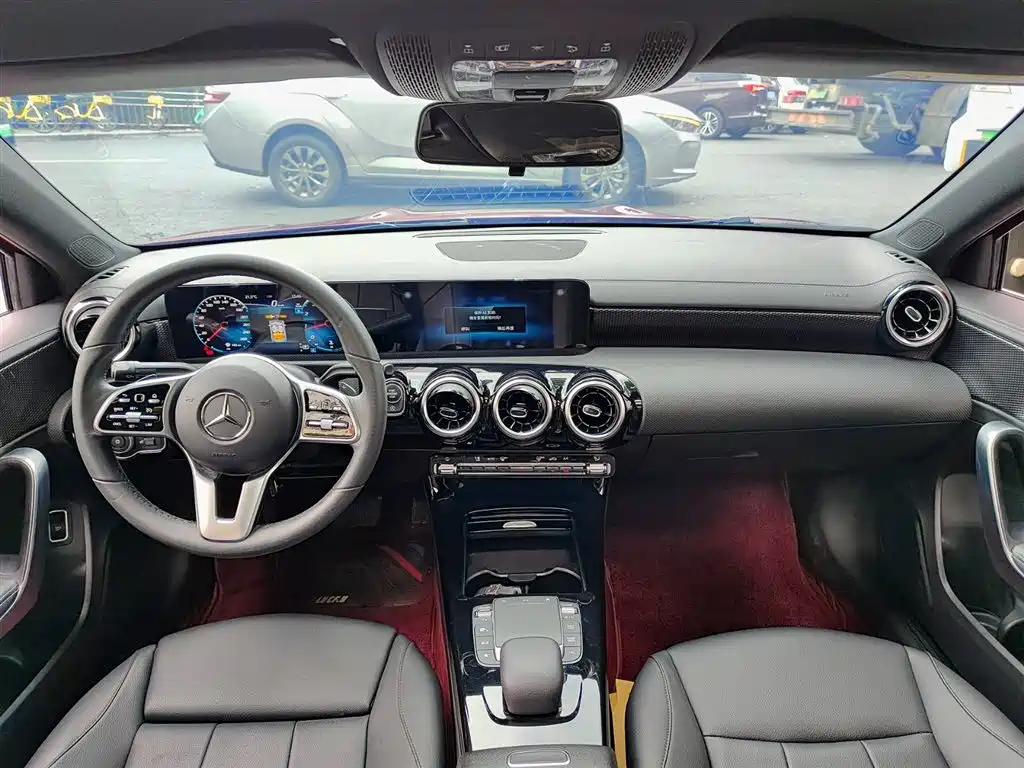 Mercedes-Benz A-Class 2022 Facelift A 200 L Sport Sedan Dynamic фото 10