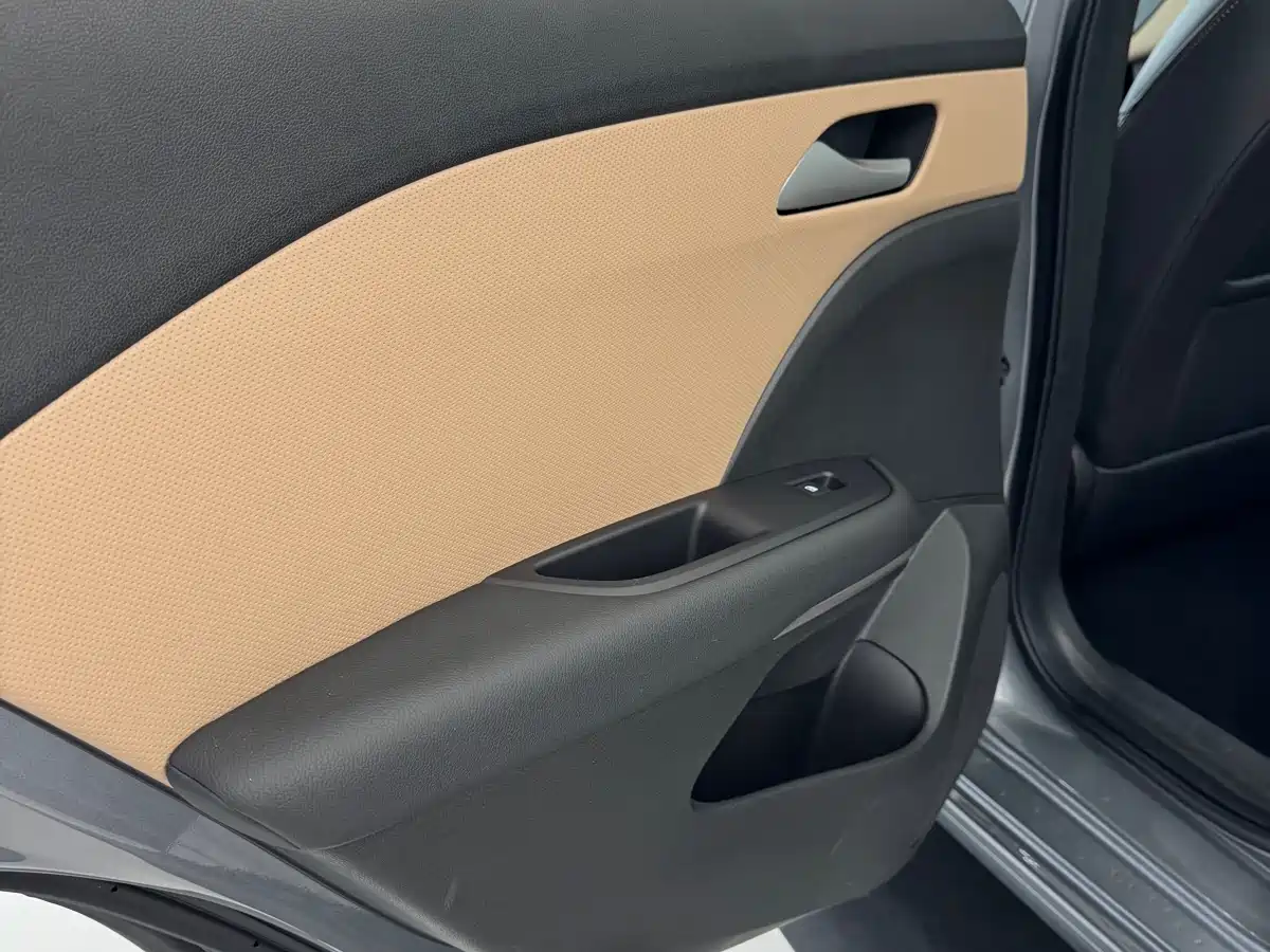 Chevrolet Monza 2022 320 Automatic Enjoyment Edition фото 8