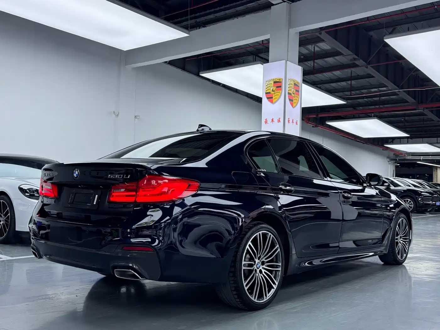 BMW 5 Series 2018 Facelift 530Li Leading M Sport Package фото 19
