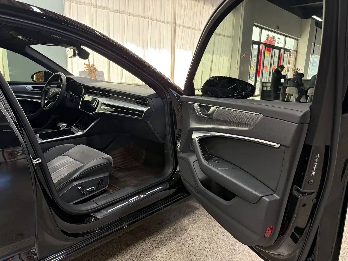 Audi A6L 2024 45 TFSI Premium Dynamic фото 9