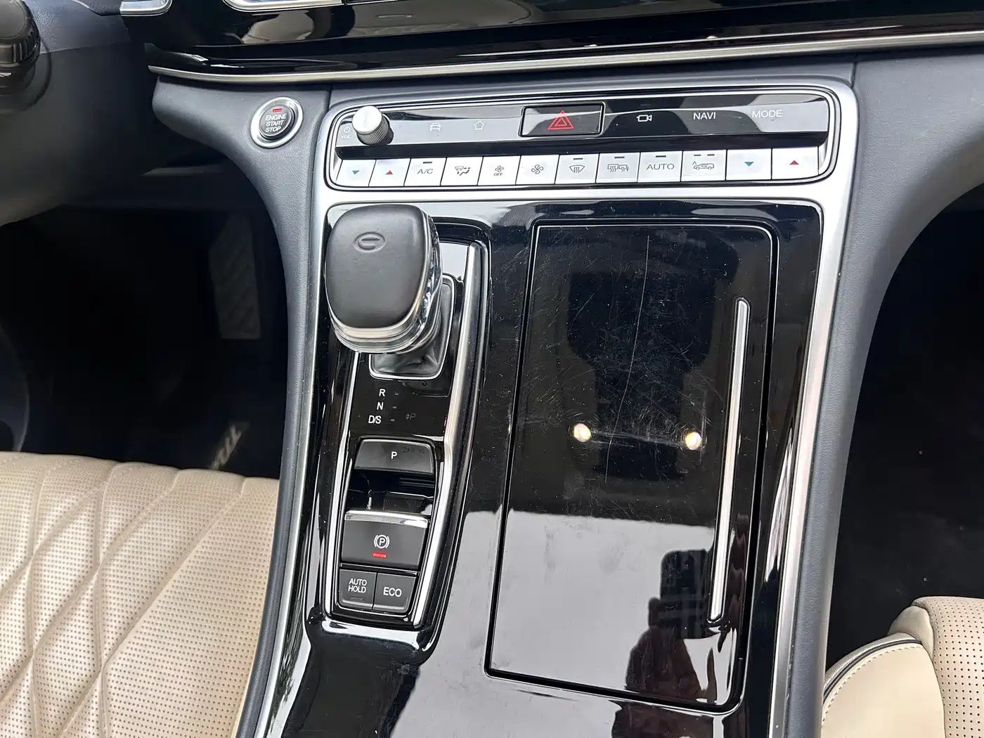 GAC Trumpchi Trumpchi M8 2021 Master Series 390T 4-Seat Glory Edition фото 15
