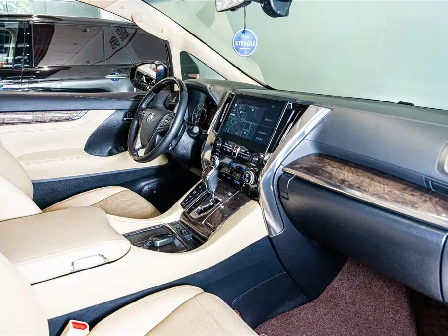 Toyota Alphard 2021 Hybrid 2.5L Premium фото 9
