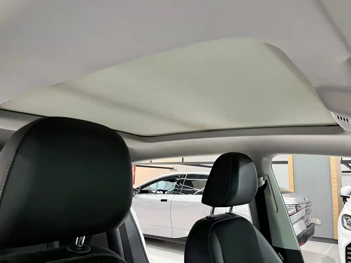 VOLKSWAGEN EXPLORING THE SHADOW