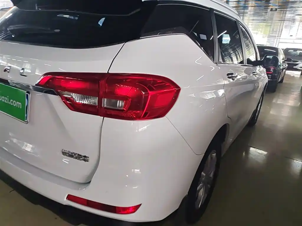 Haval M6 2019 1.5T DCT 2WD Elite Type China VI фото 8