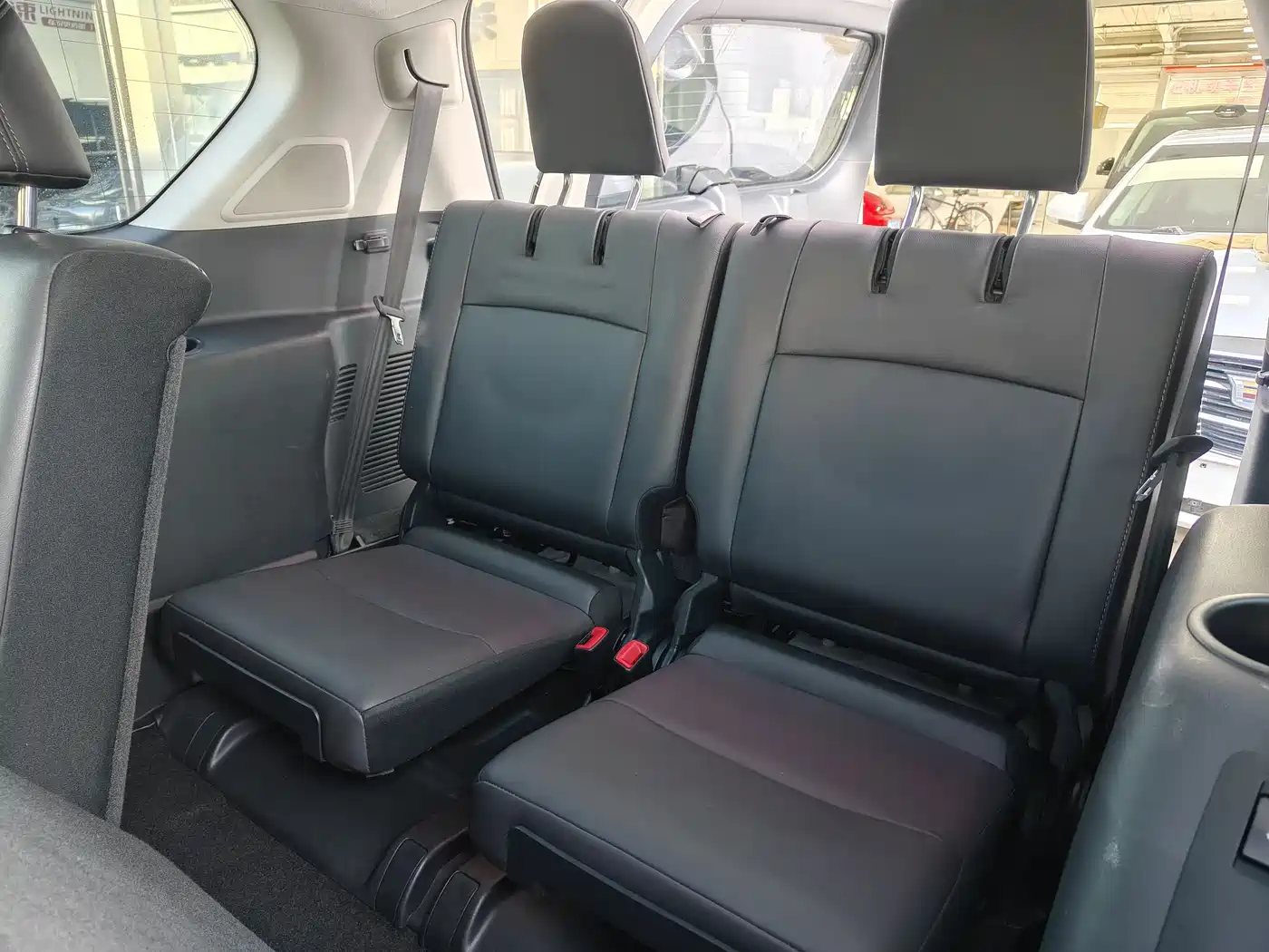 Toyota Prado 2016 3.5L Auto TX-L NAVI фото 28