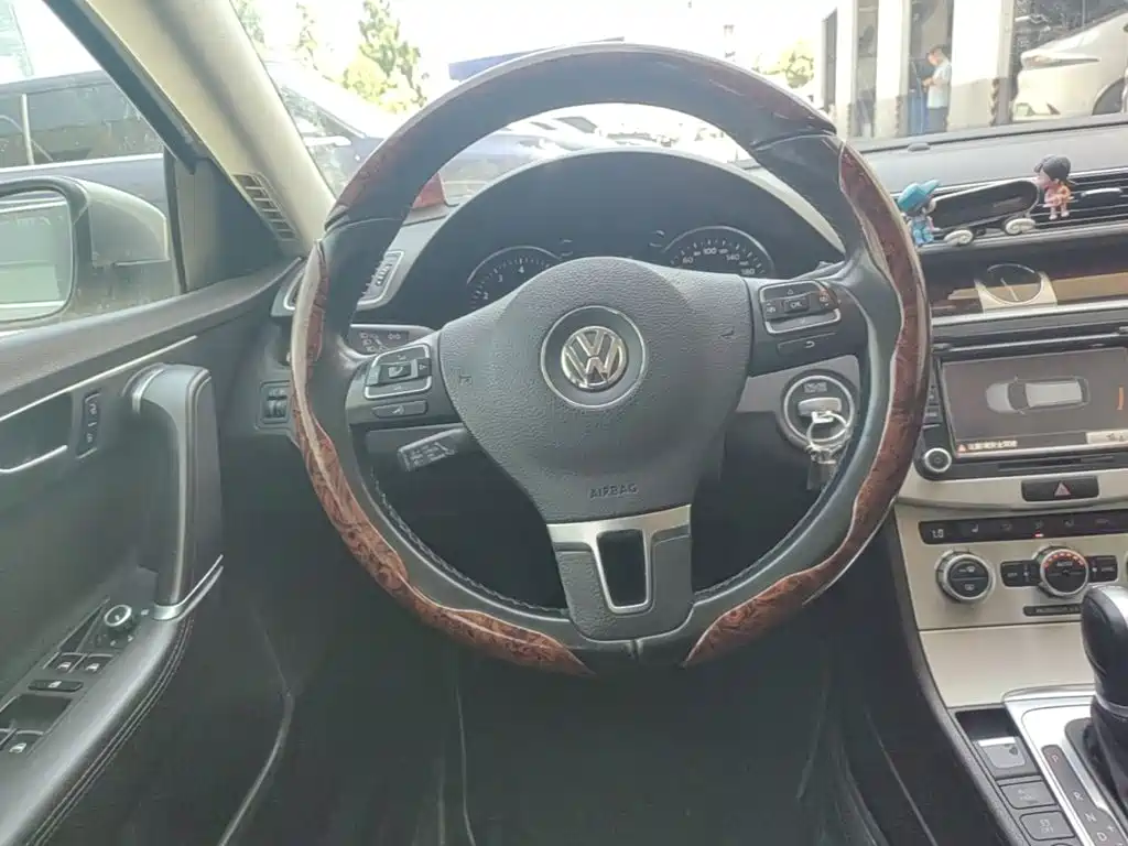 Volkswagen Magotan (Import) 2015 2015 Wagon 2.0TSI Comfort