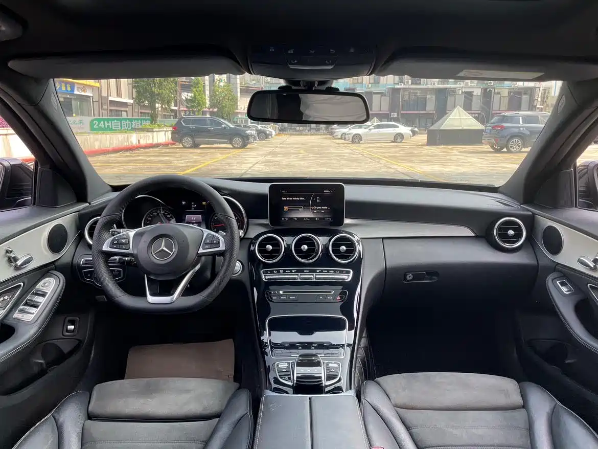 Mercedes-Benz C-Class 2017 Facelift C 200 Sport Edition фото 9