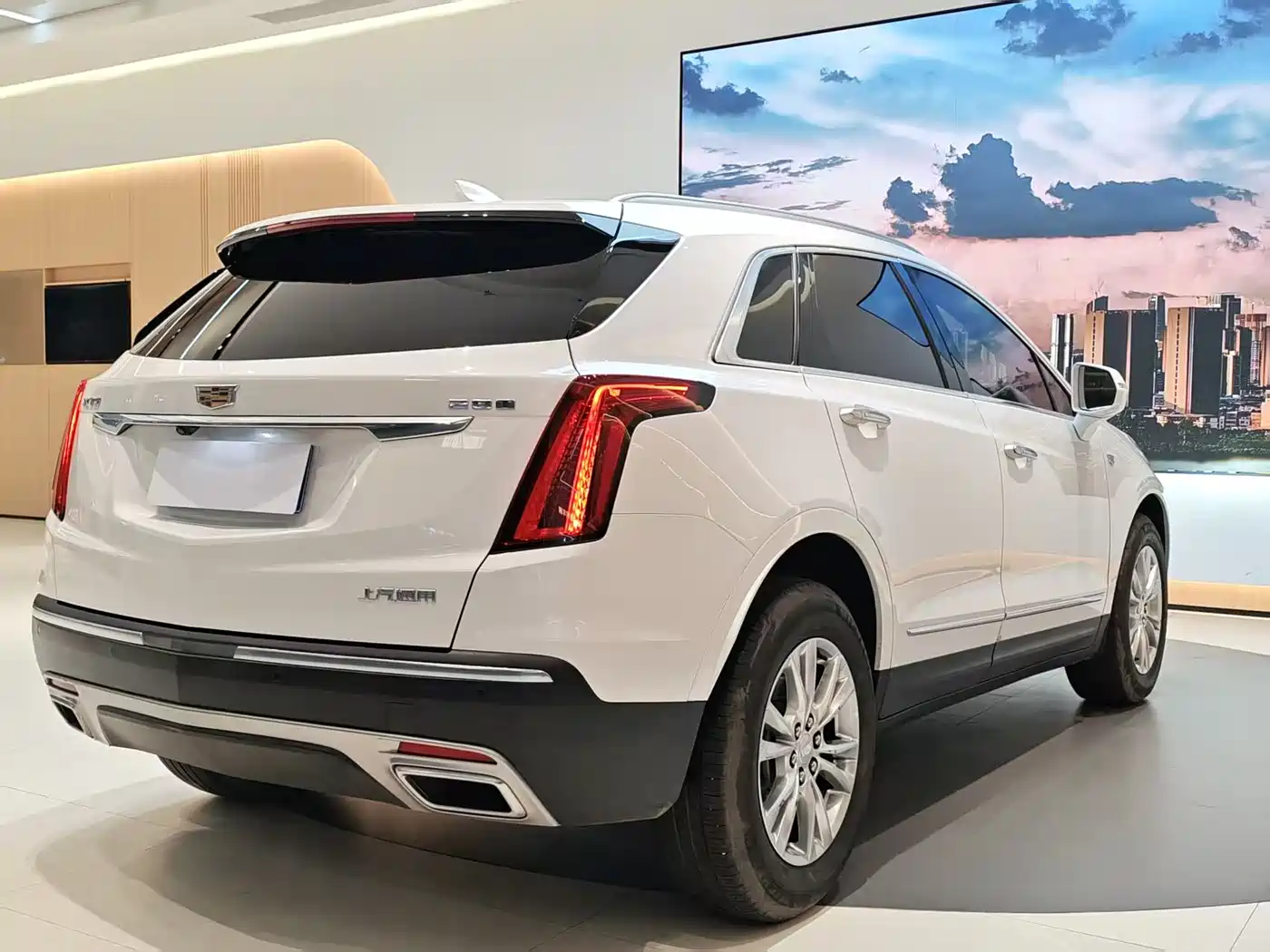CADILLAC XT5
