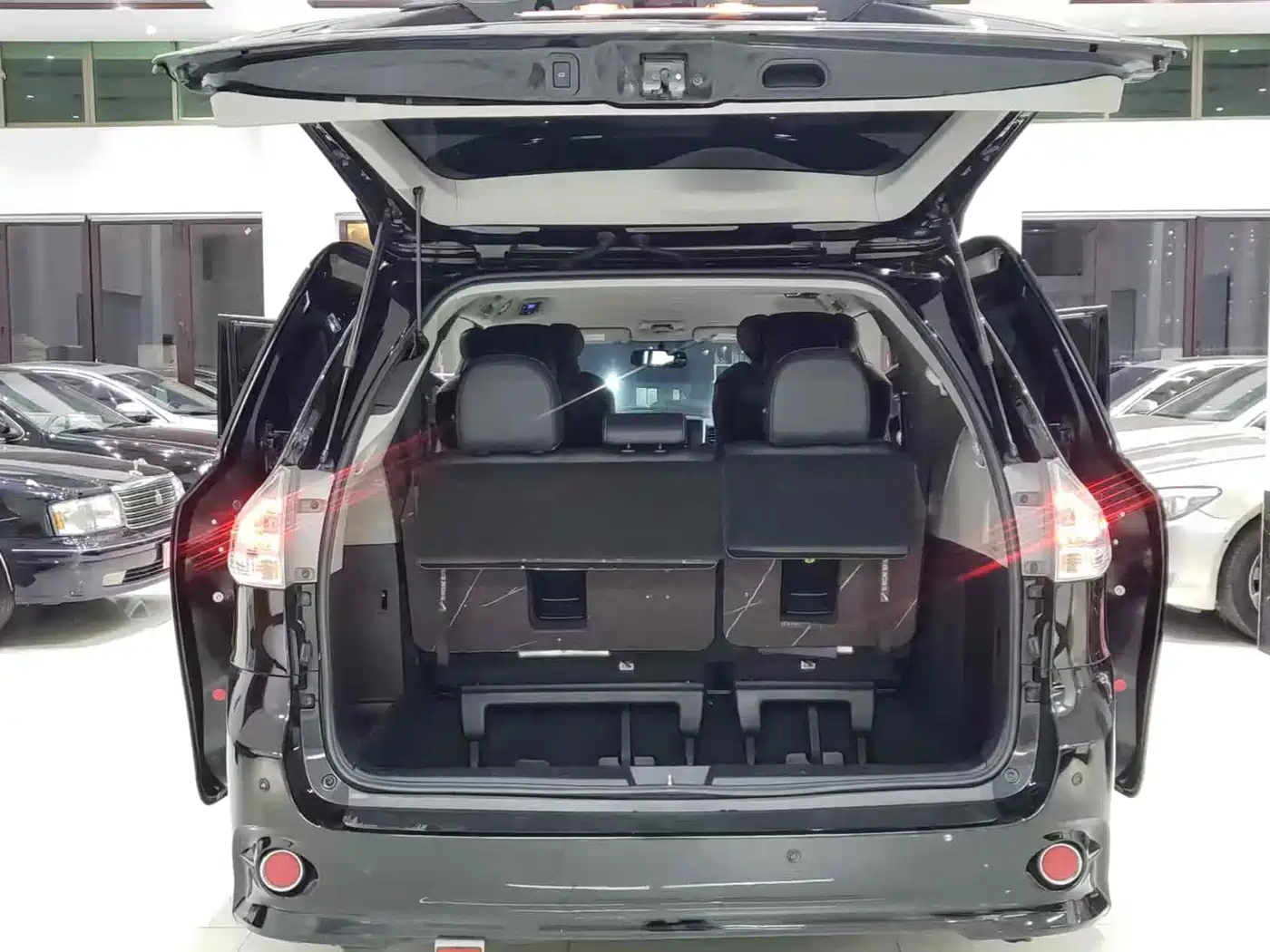 Toyota Sienna 2016 2015 3.5L 2WD LE