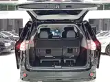 صورة 10 - Toyota Sienna