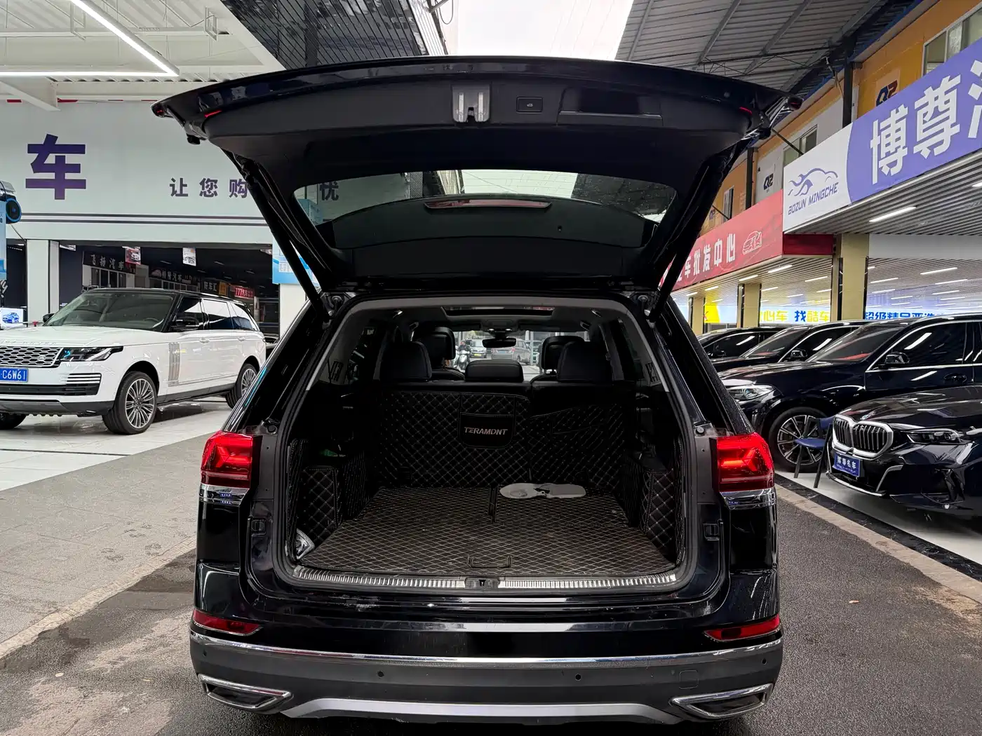 Volkswagen Teramont 2024 380TSI 4WD Prestige Luxury Edition фото 17