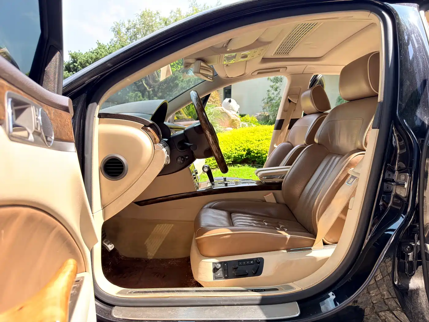 Volkswagen Phaeton 2012 2012 3.6L Premium Custom