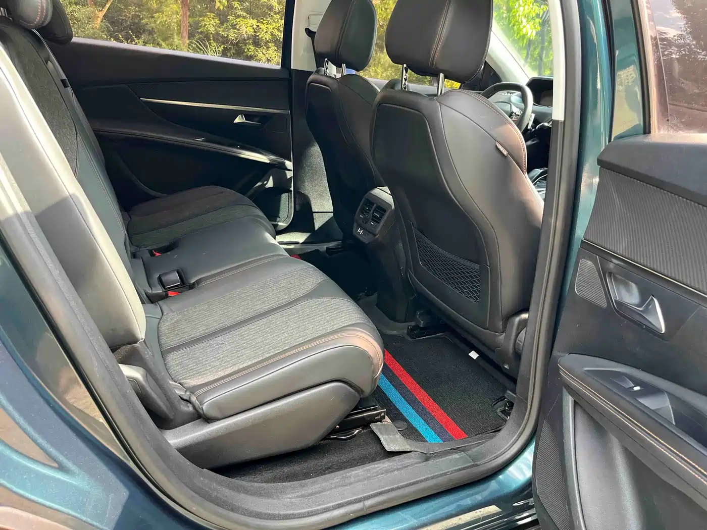 Peugeot 5008 2017 380THP 7-seat Elite Edition фото 20