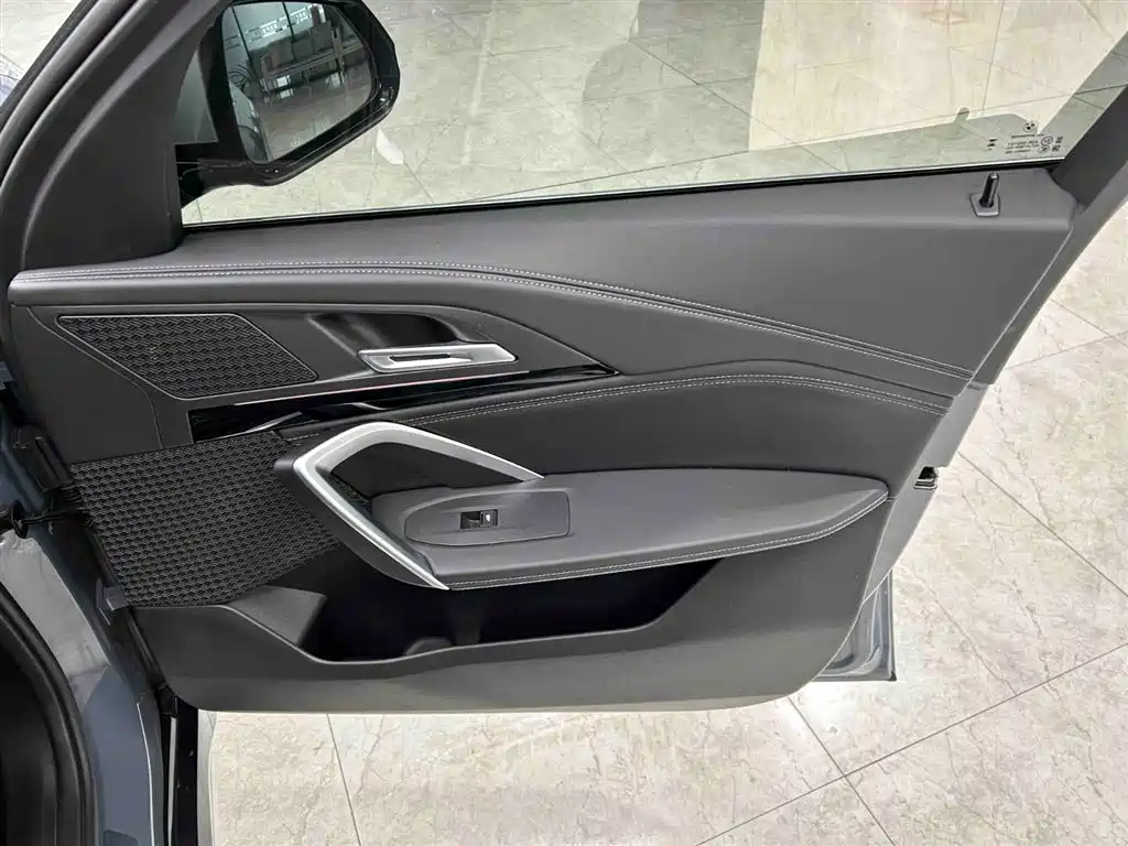 BMW X1 2023 sDrive20Li X Design Package фото 12