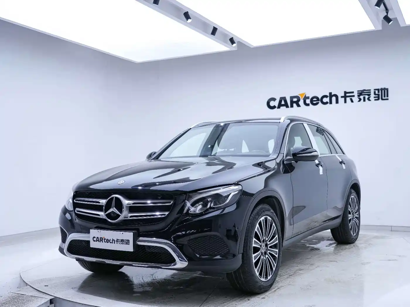 Mercedes-Benz GLC 2018 Facelift GLC 200 4MATIC фото 7