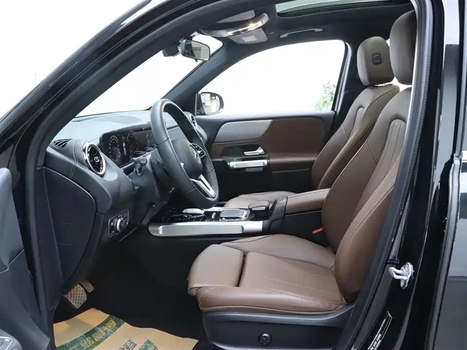 Mercedes-Benz GLB 2022 Model GLB 200 Dynamic Edition фото 14