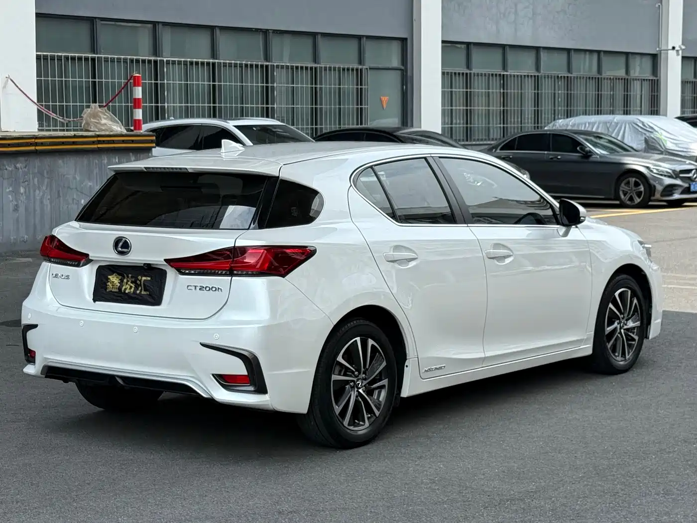 Lexus CT 2020 CT200h Elite Single Color фото 9